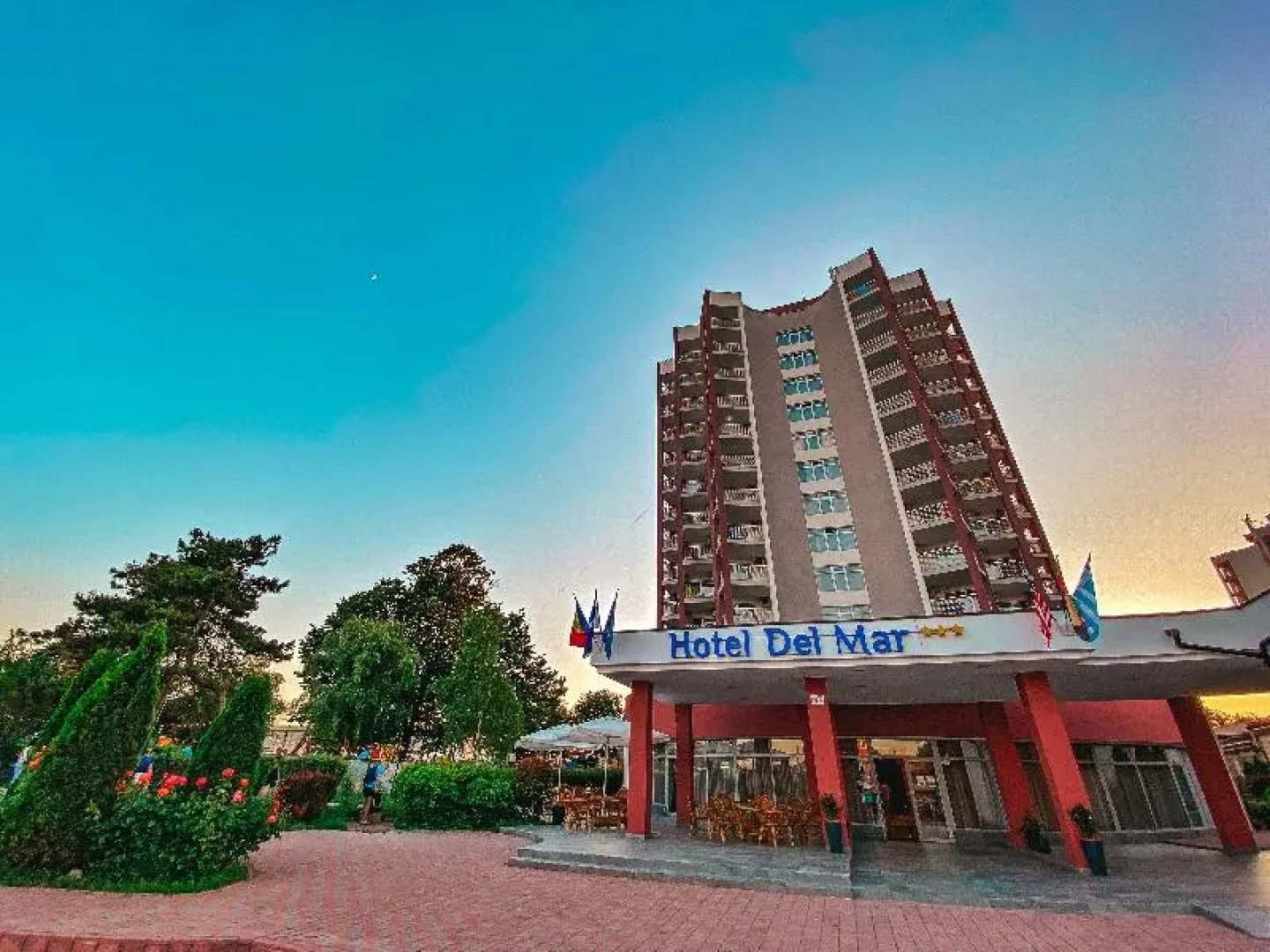 Complex Hotelier Vulturul