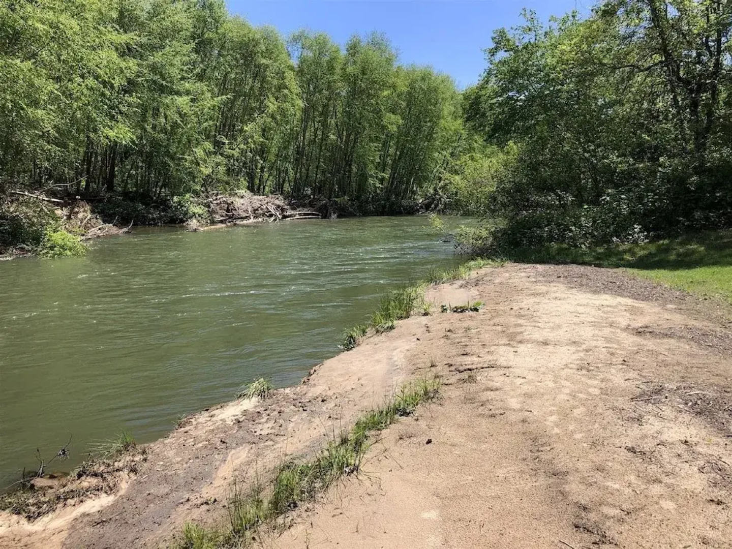 River`s Edge- Ocoee Riverfront