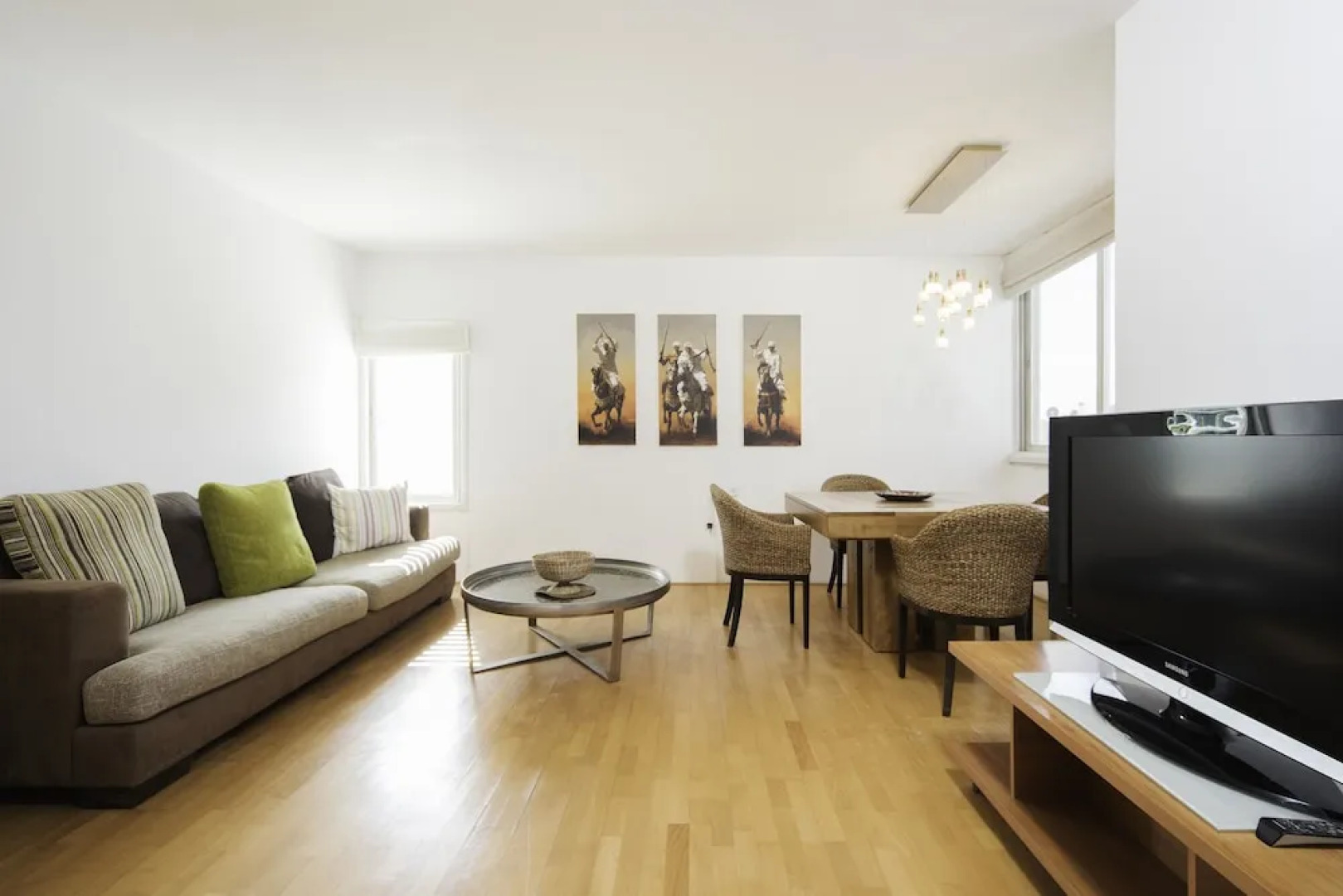 Sea N' Rent - Kdoshei Ha'Shoa