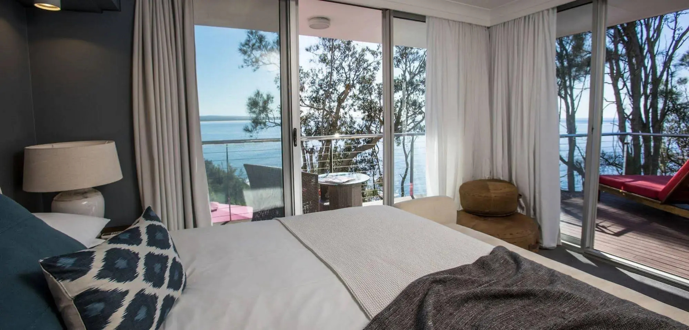 Bannisters by the Sea Mollymook