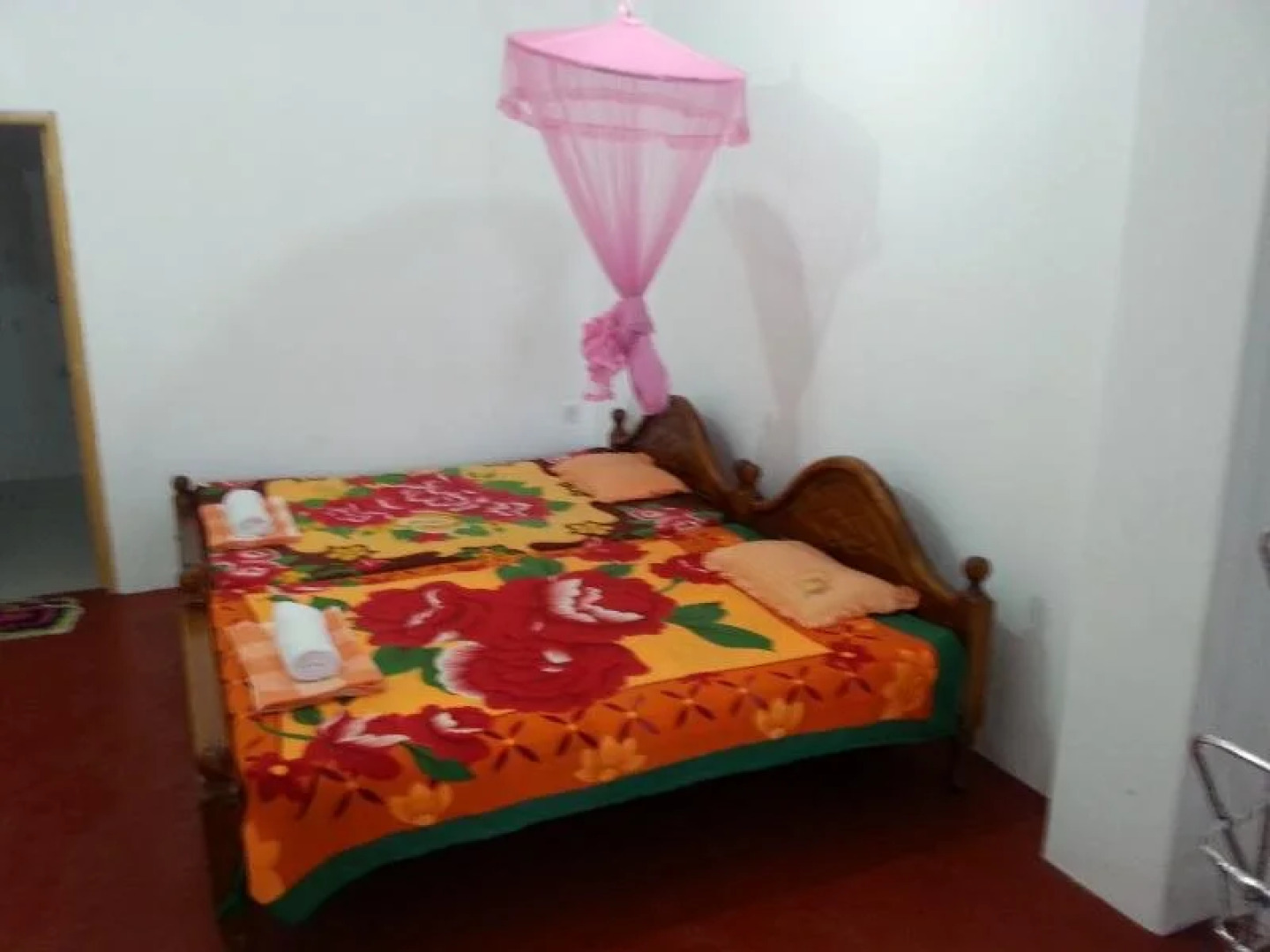 Golden Surfer Beach Hotel