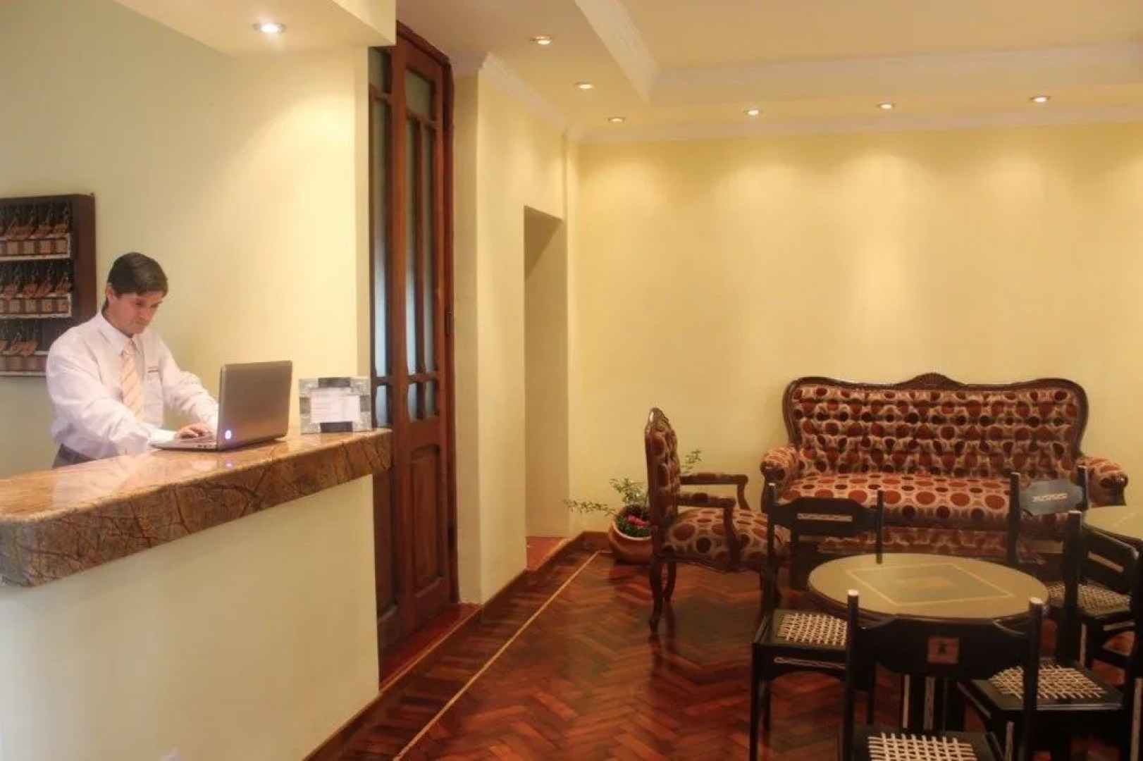 Tradición de Salta Hotel