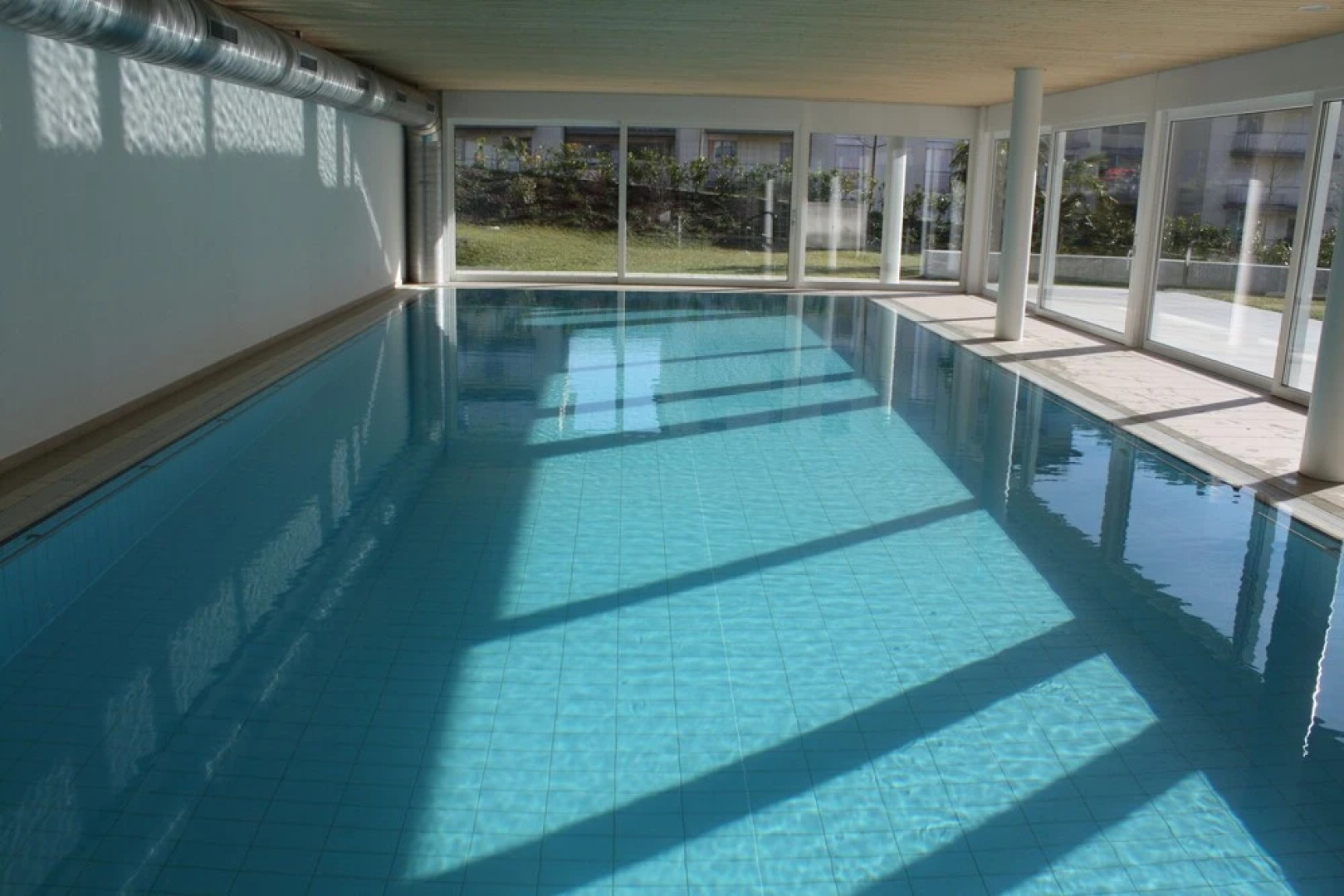 Indoor Swimming Pool, Sauna, Fitness, Private Gardens, Spacious Modern Apartment