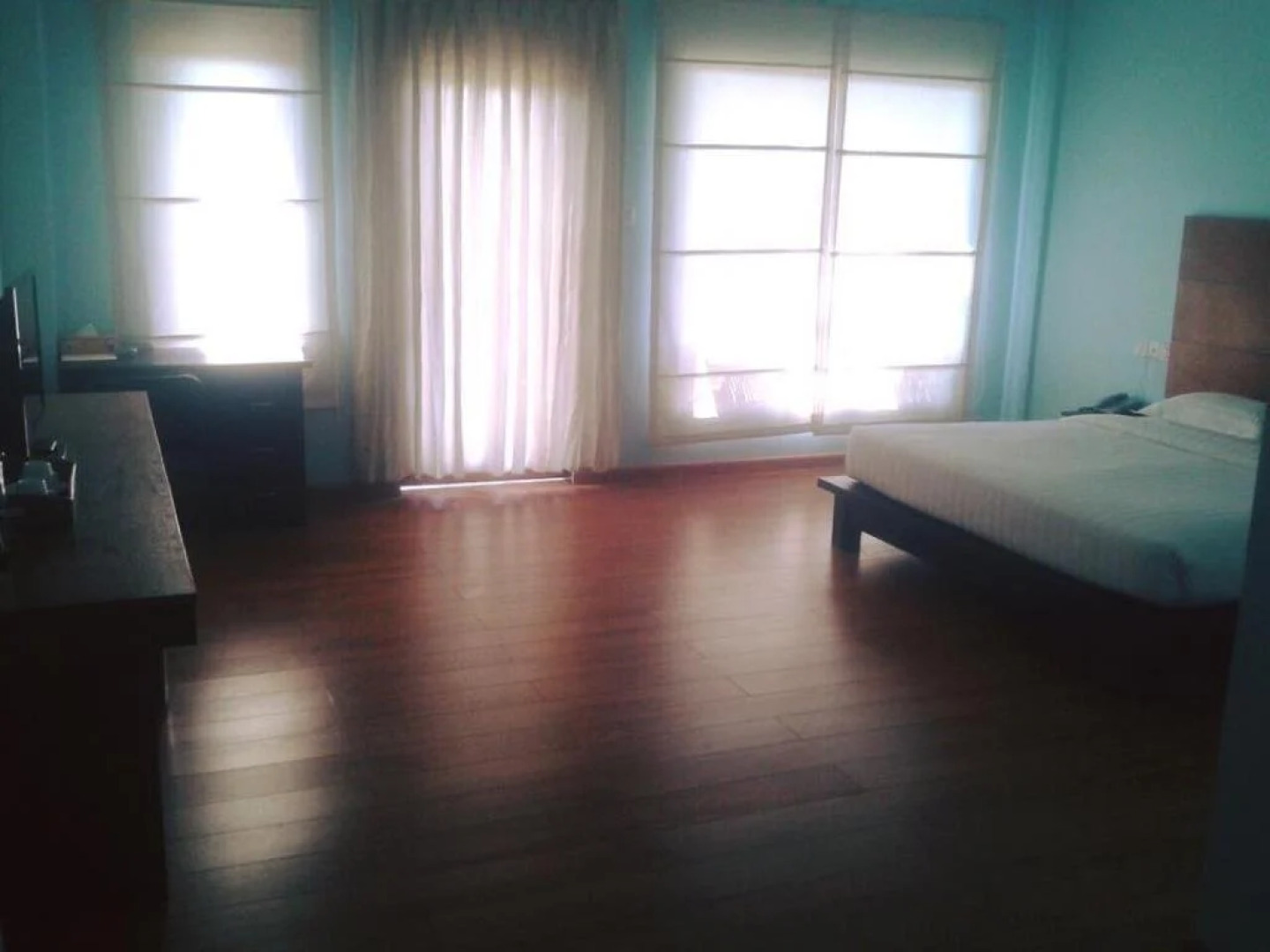 Famous Hotel Ngapali