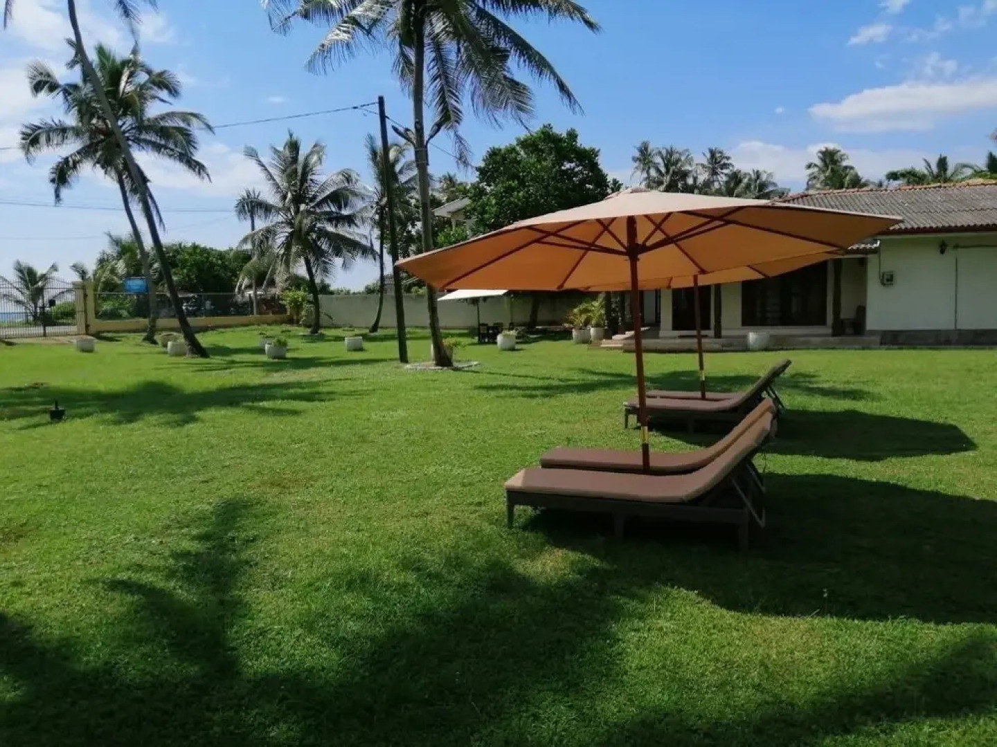 NALENDRA Beachfront villa