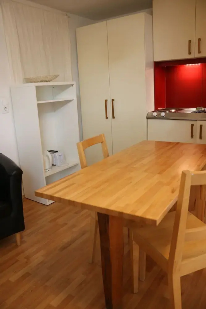 a-domo Apartments Mülheim - Apartments, Lofts & Hostel Rooms - short or longterm - single or grouptravel