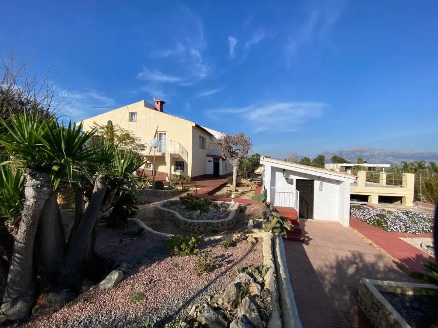 Espectacular Villa en La Nucía. Privacidad total.