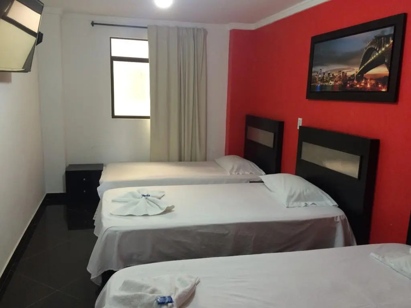 Ayenda 1225 Hotel Praga Medellin