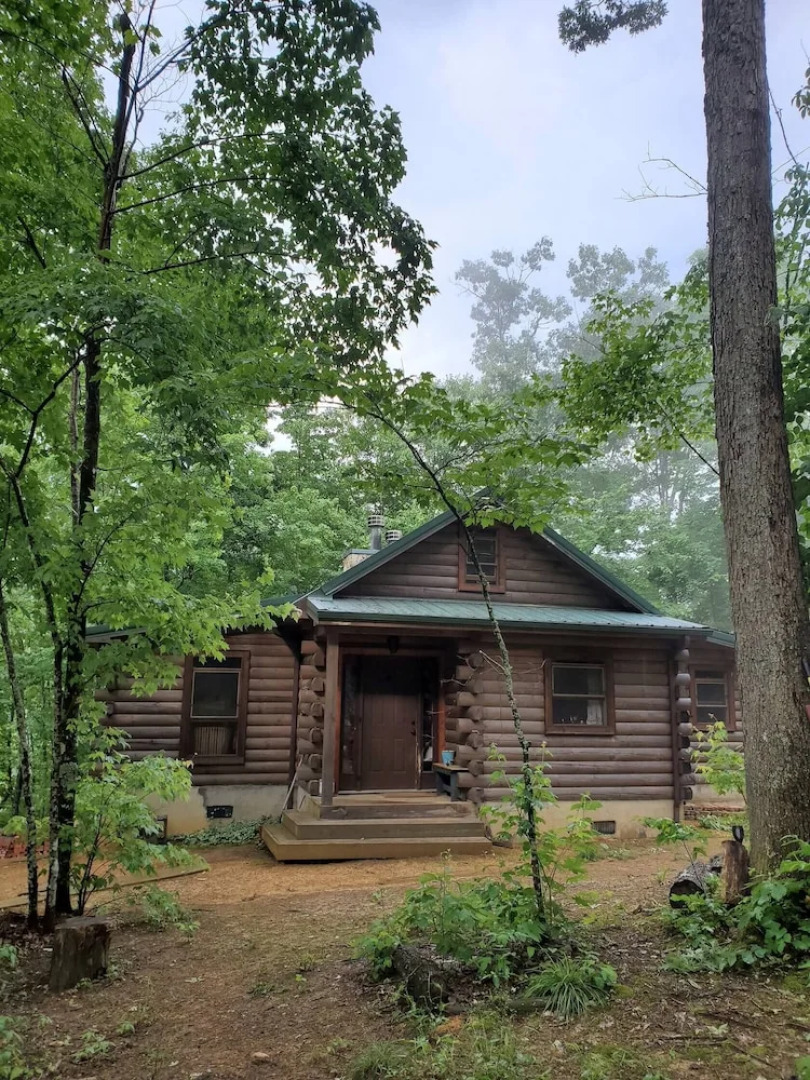 Smoky Mountain Lake View Cabin Bristol Tn