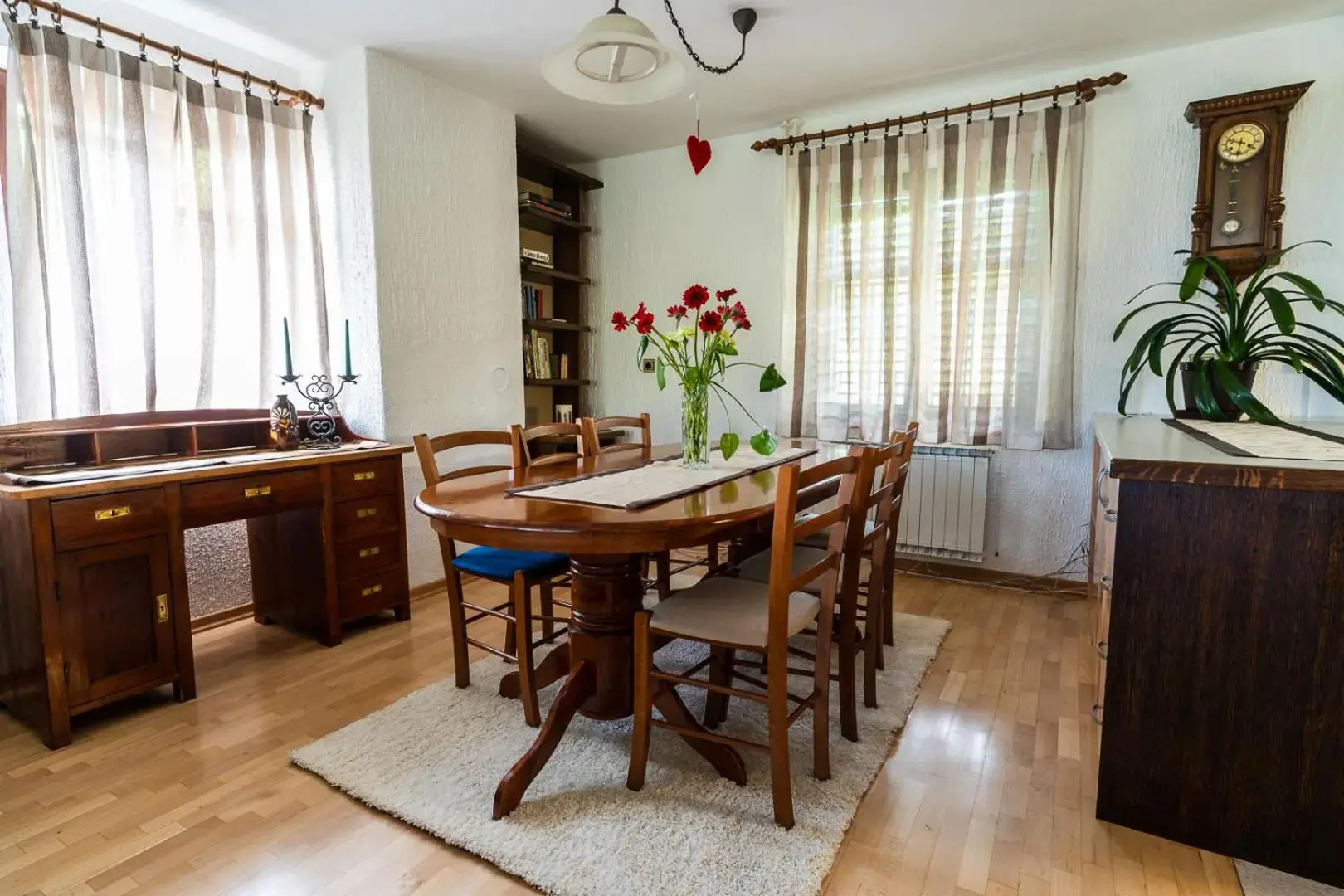 Apartments & Rooms Florjana