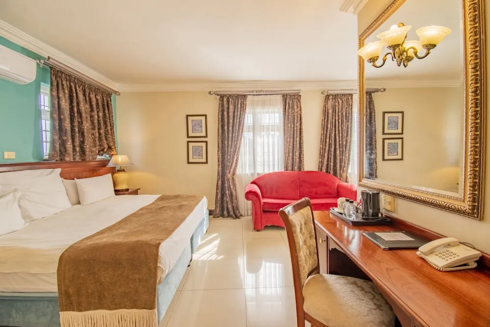 Emakhosini Boutique Hotel