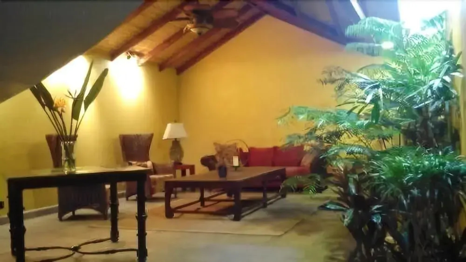 1915 Hotel