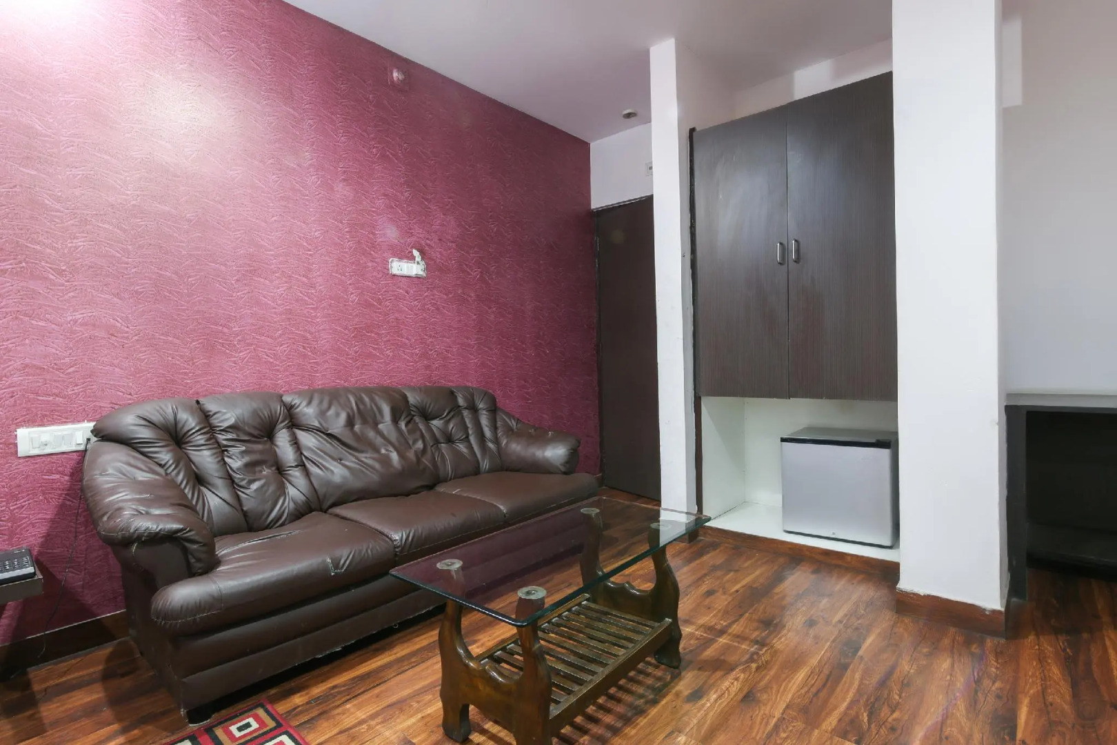 Collection O 18495 Hotel Blues Shivalik