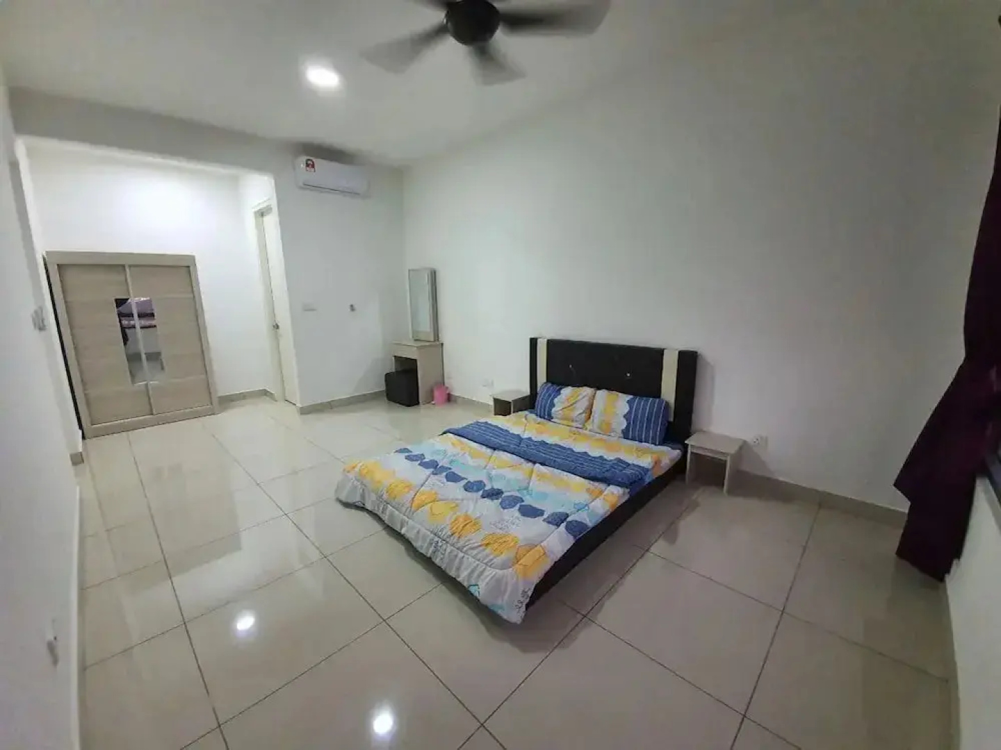 Miracle Homestay Woodsbury Suites