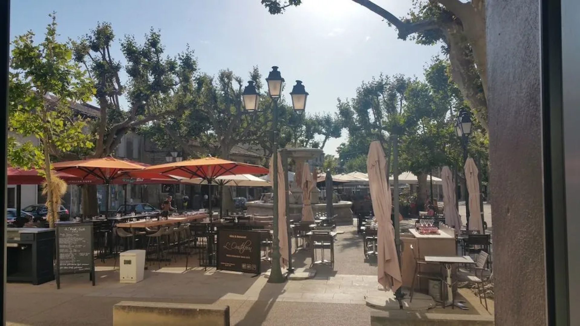 Hôtel Restaurant L'Oustaloun