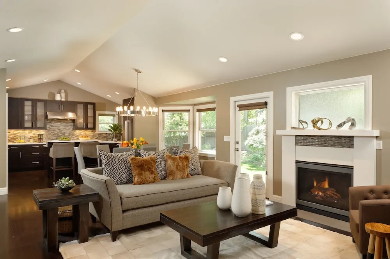 Frias Homes Of Aspen