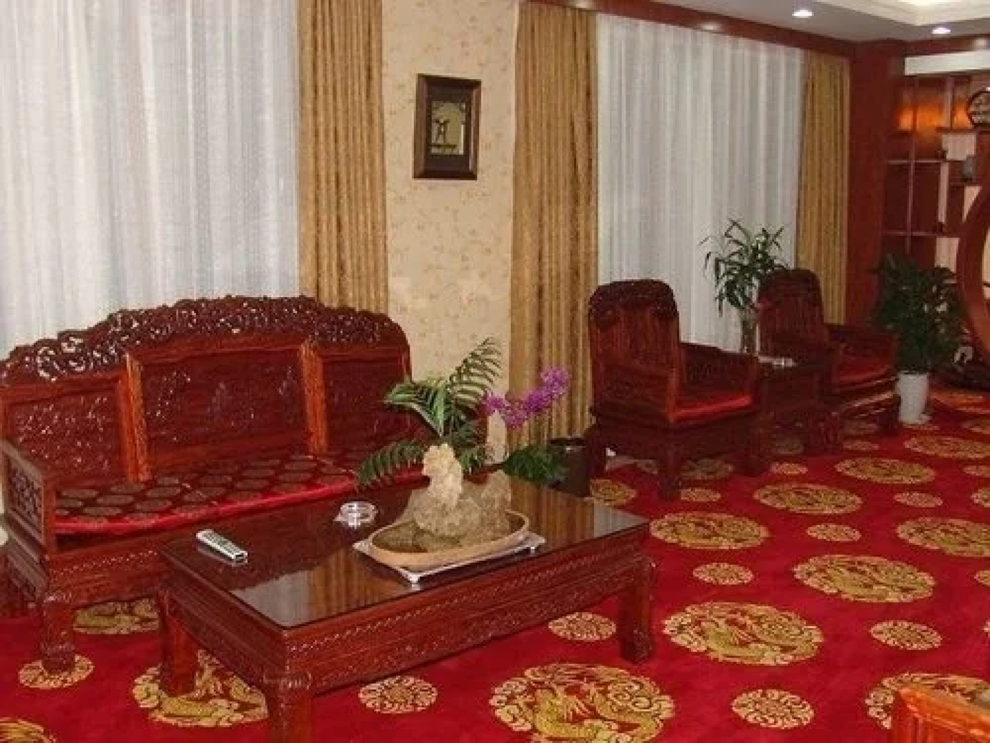 Qianxilong Hotel