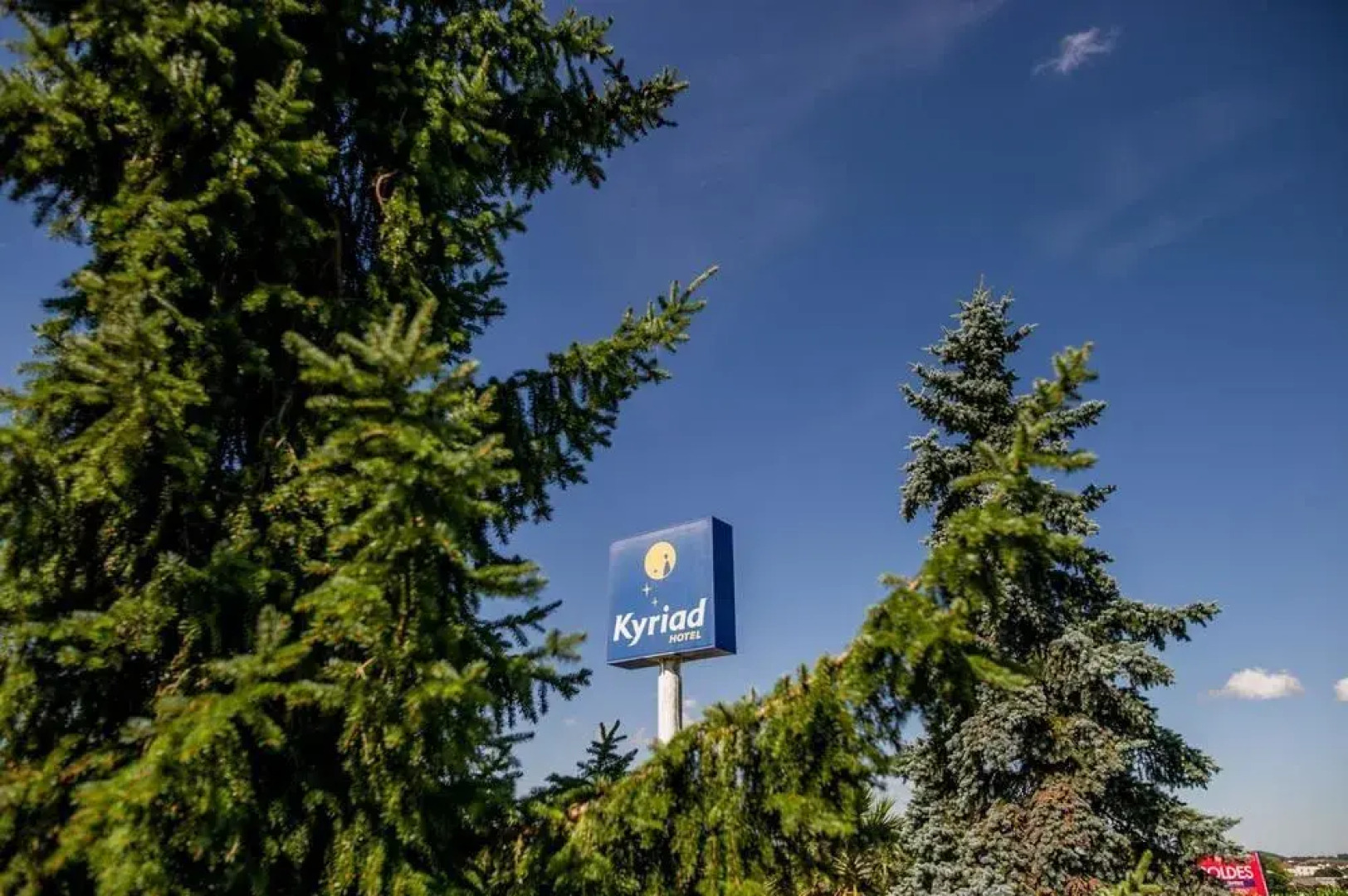 Kyriad - Orthez