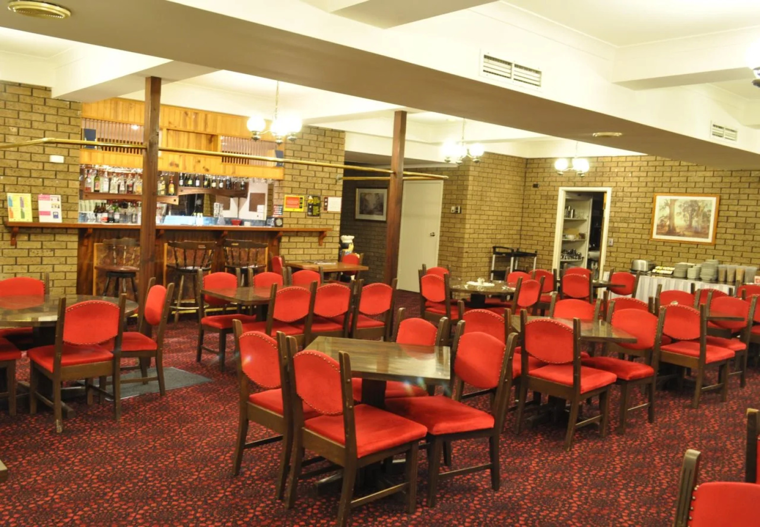 Albury Burvale Motor Inn