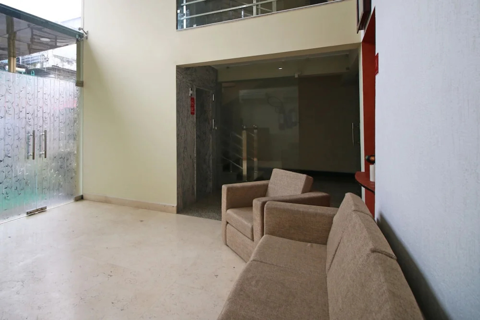 OYO 6090 Hotel Park View Premium