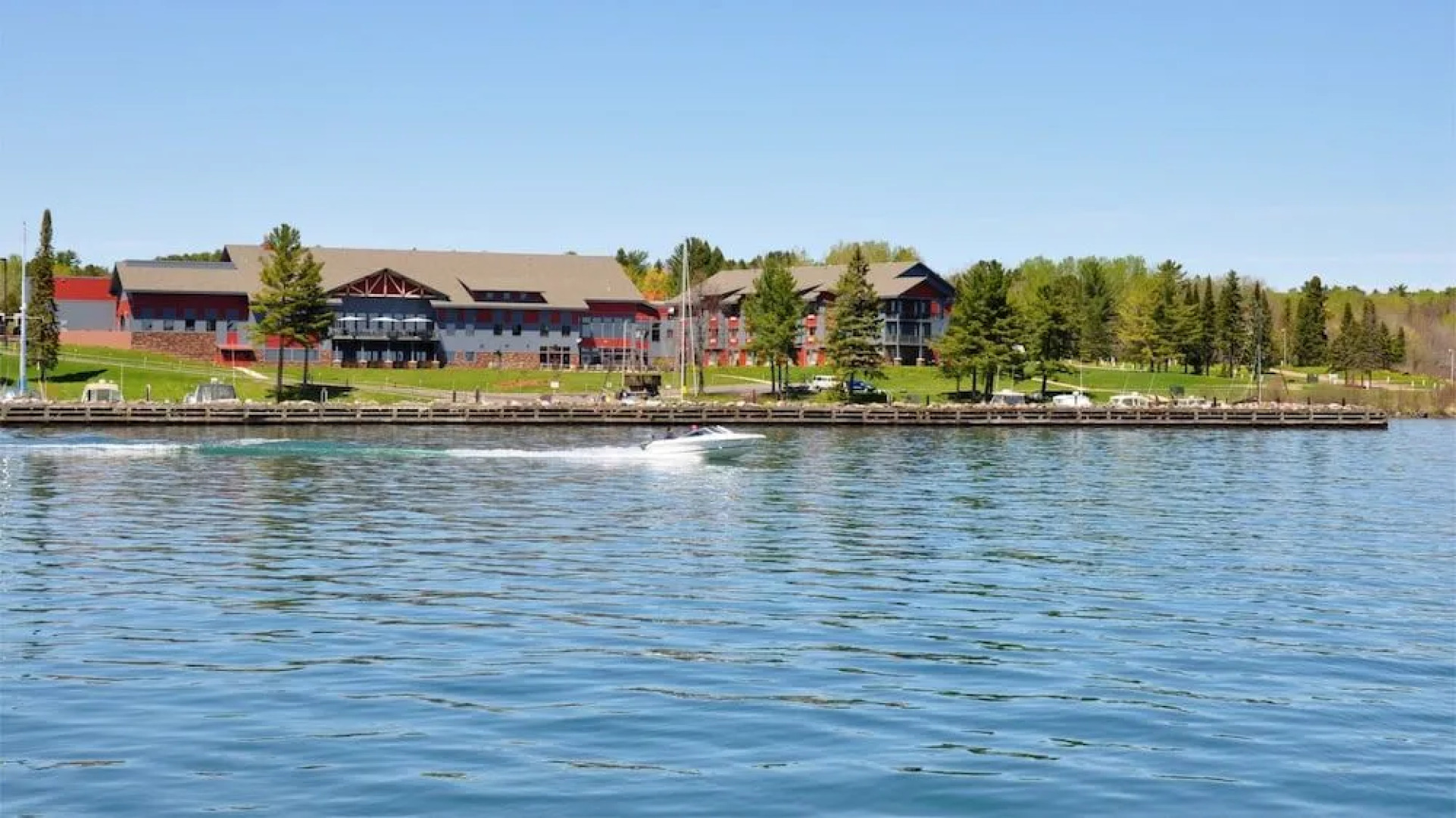 Legendary Waters Resort & Casino