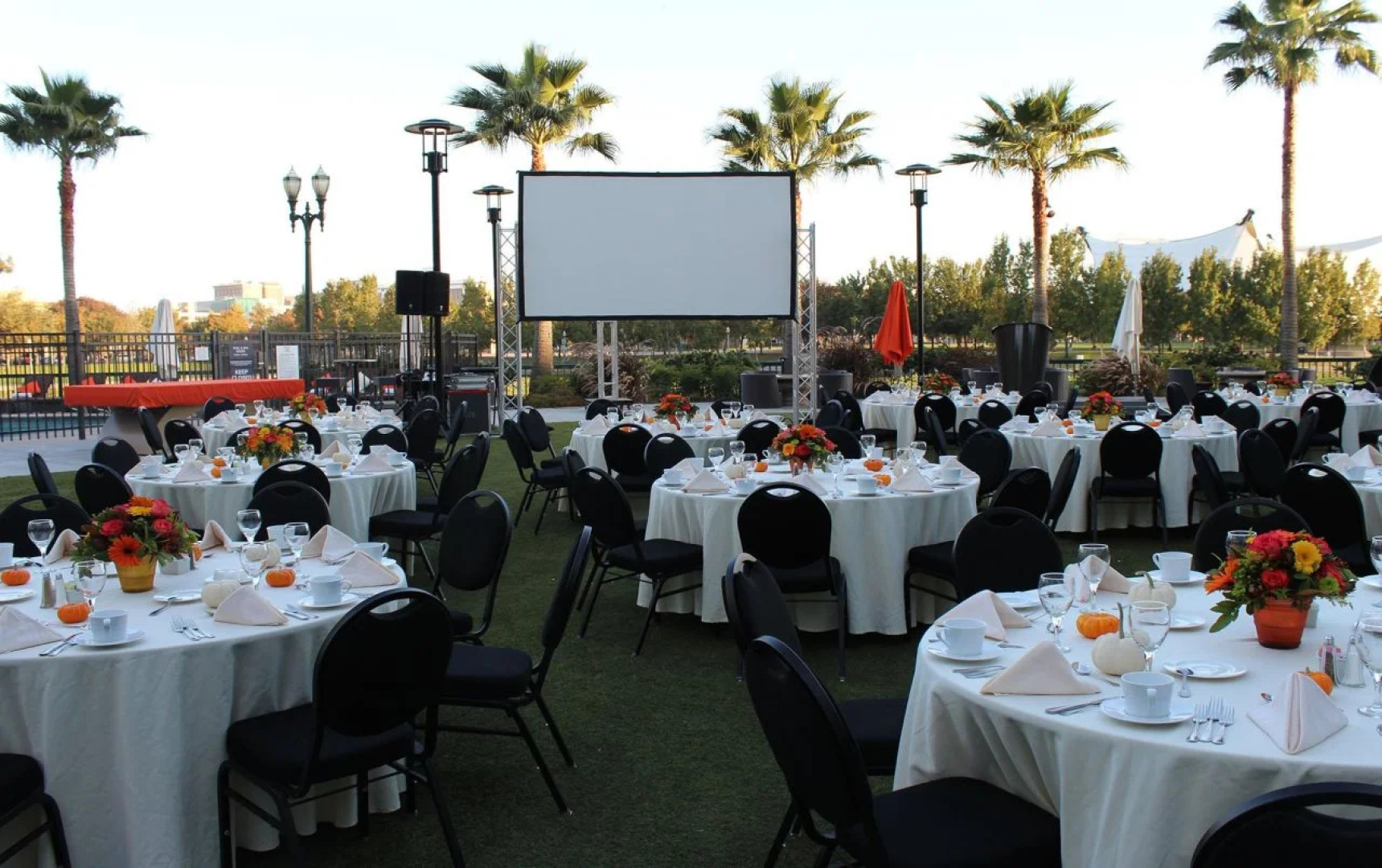 University Plaza Waterfront Hotel