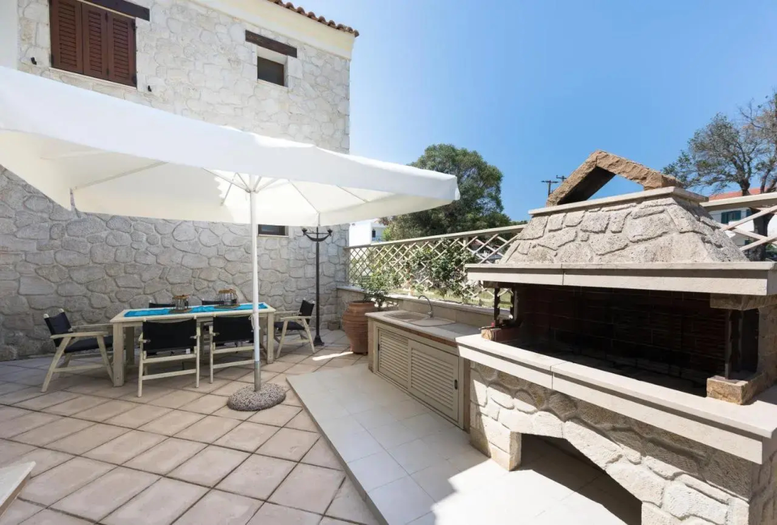 #Luxlikehome - Siviri J&B House