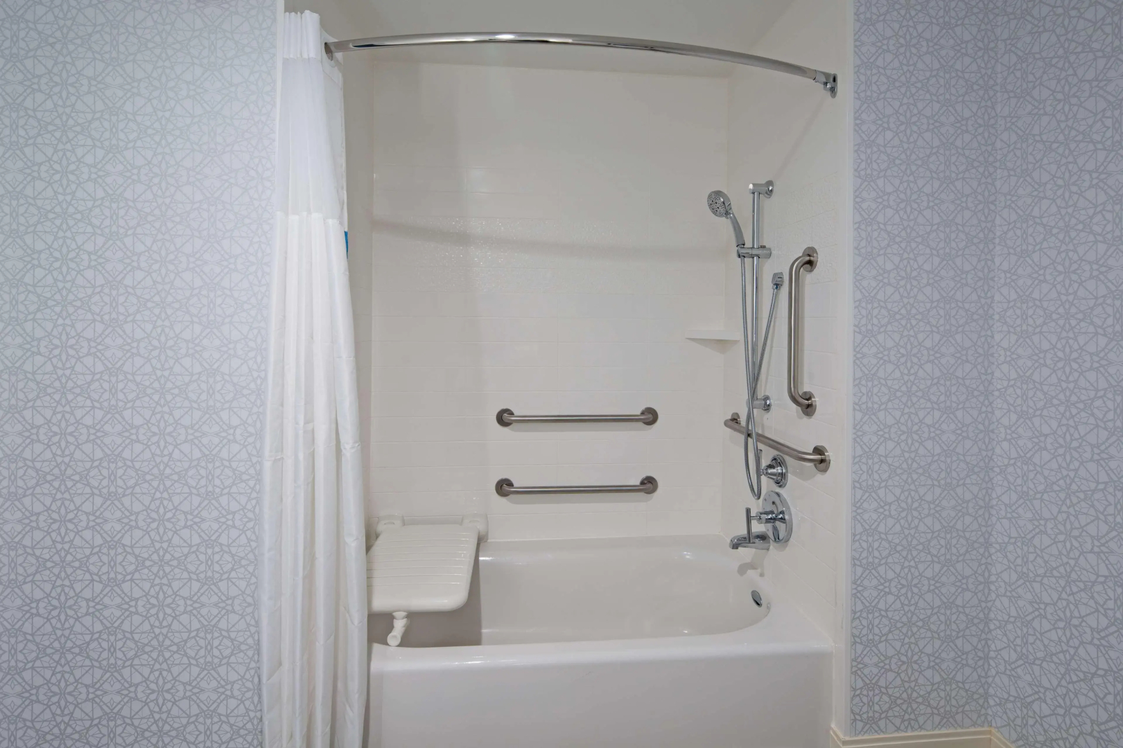 Hampton Inn & Suites Gilroy