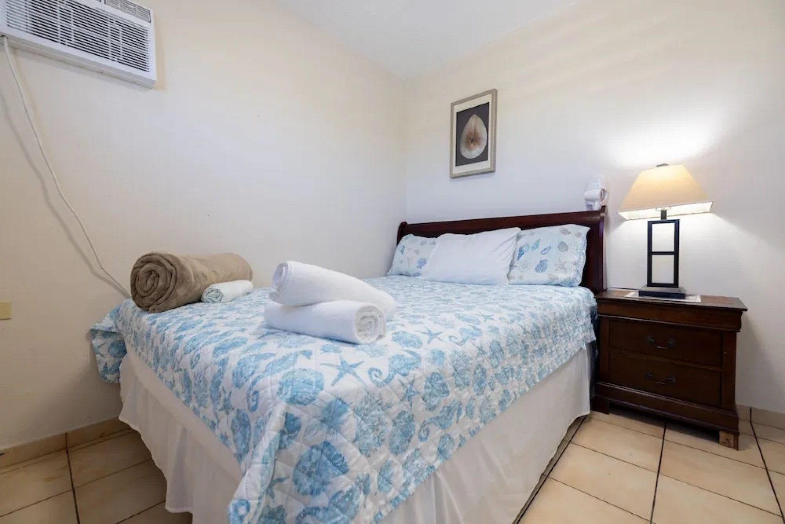 Montones Beach Apartment C-3