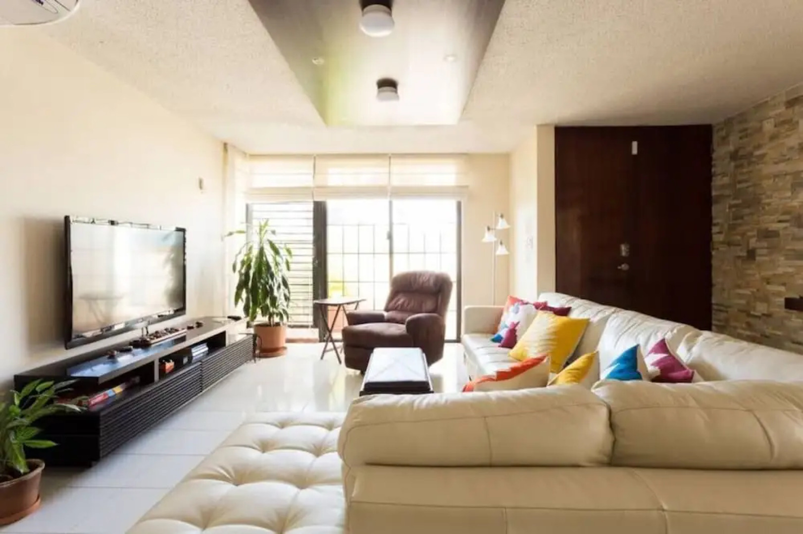 SJU Parrot House Private Pool