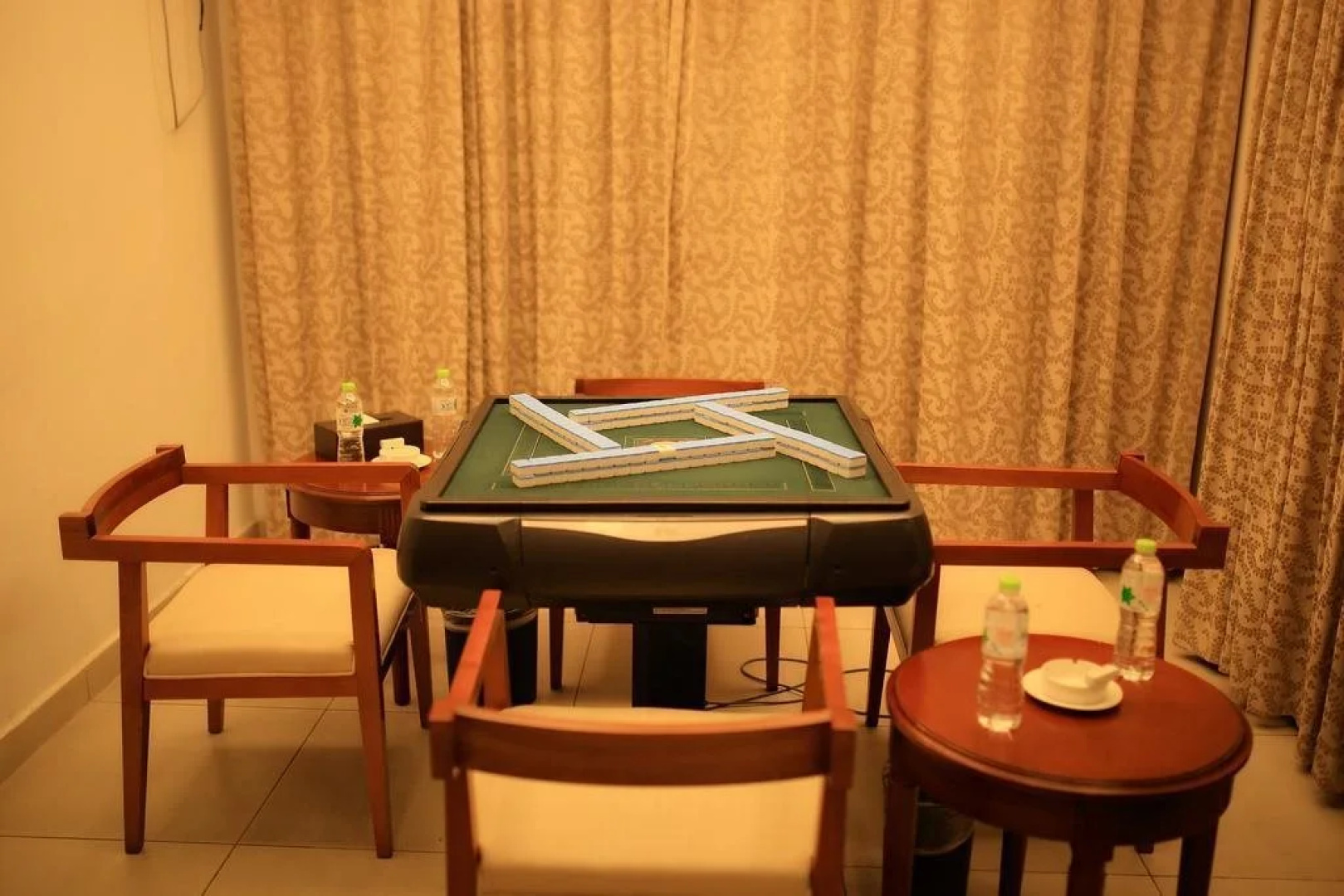 Country Garden Phoenix Hotel Jingmen