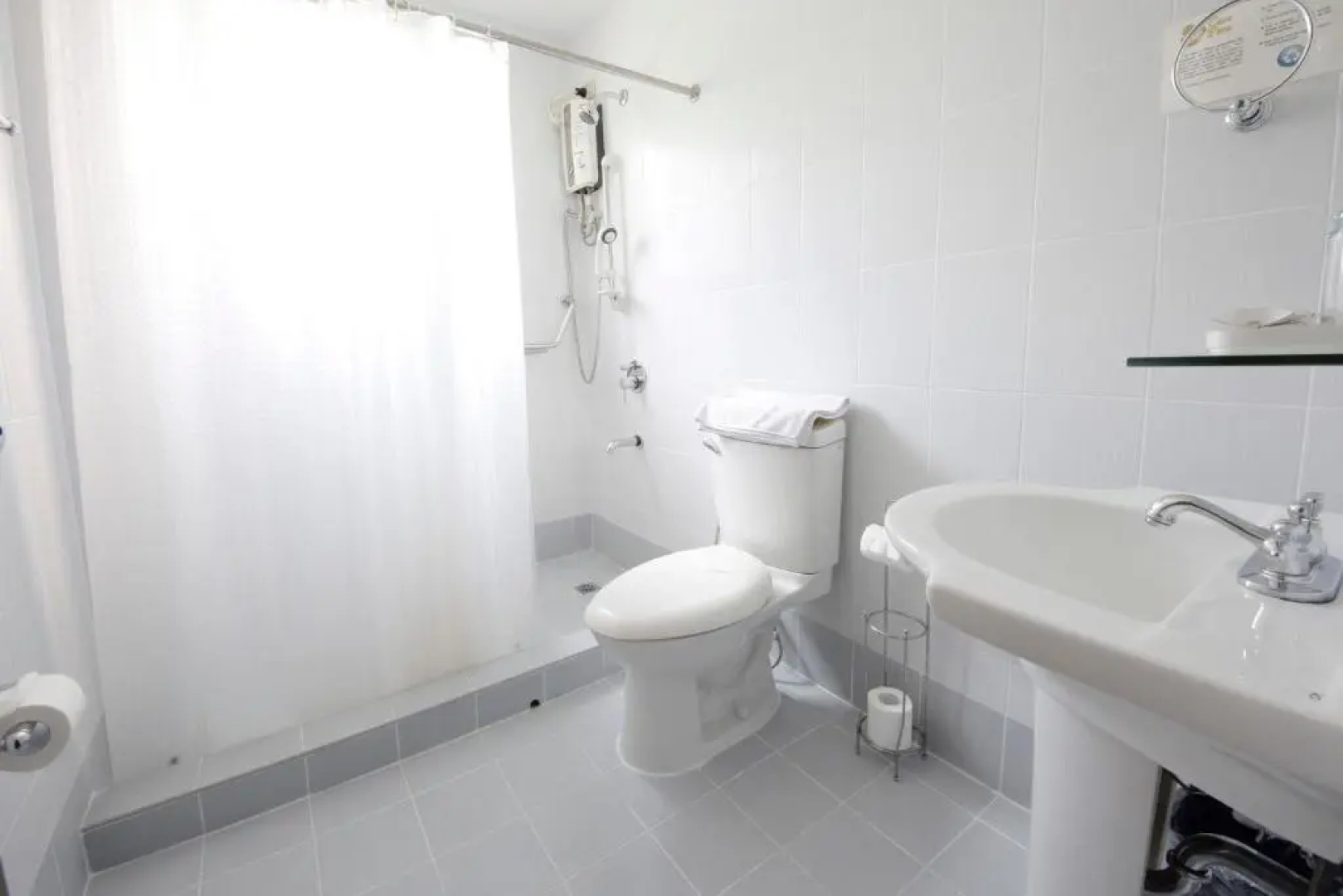 Casa Pura Inn and Suites