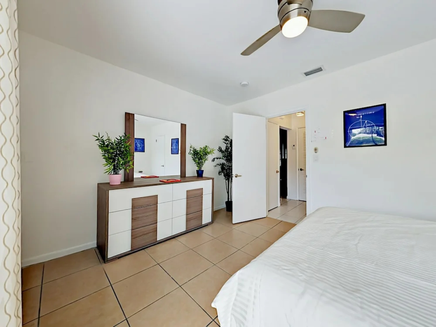 232 NW 23 Street Townhouse Entire House 4 Bedrooms 4 Bathrooms Townhou