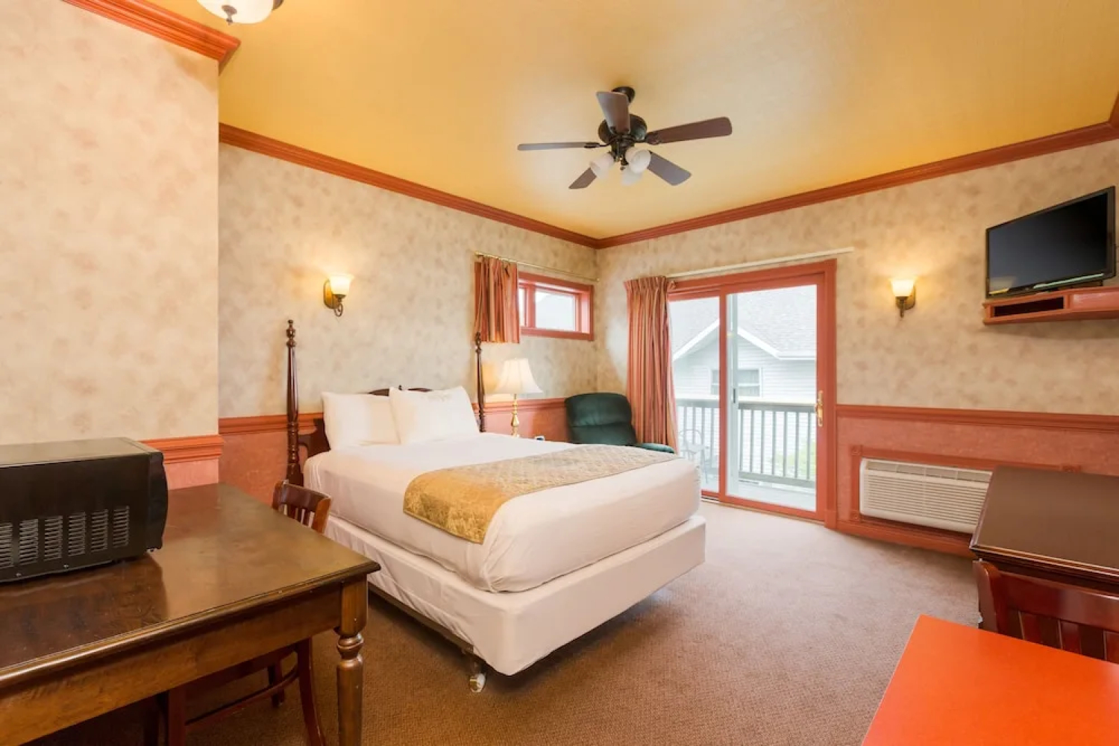 The Blue Heron Inn