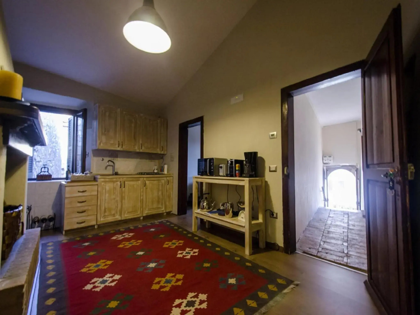 Casa Della Torre In Borgo Medievale