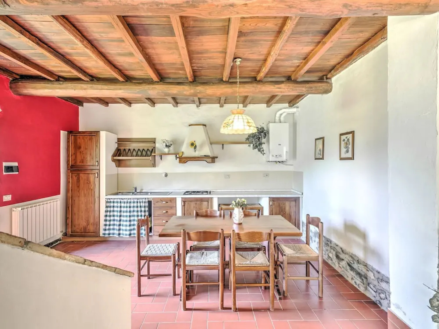 Attractive Farmhouse in Tuscany With Swimming Pool