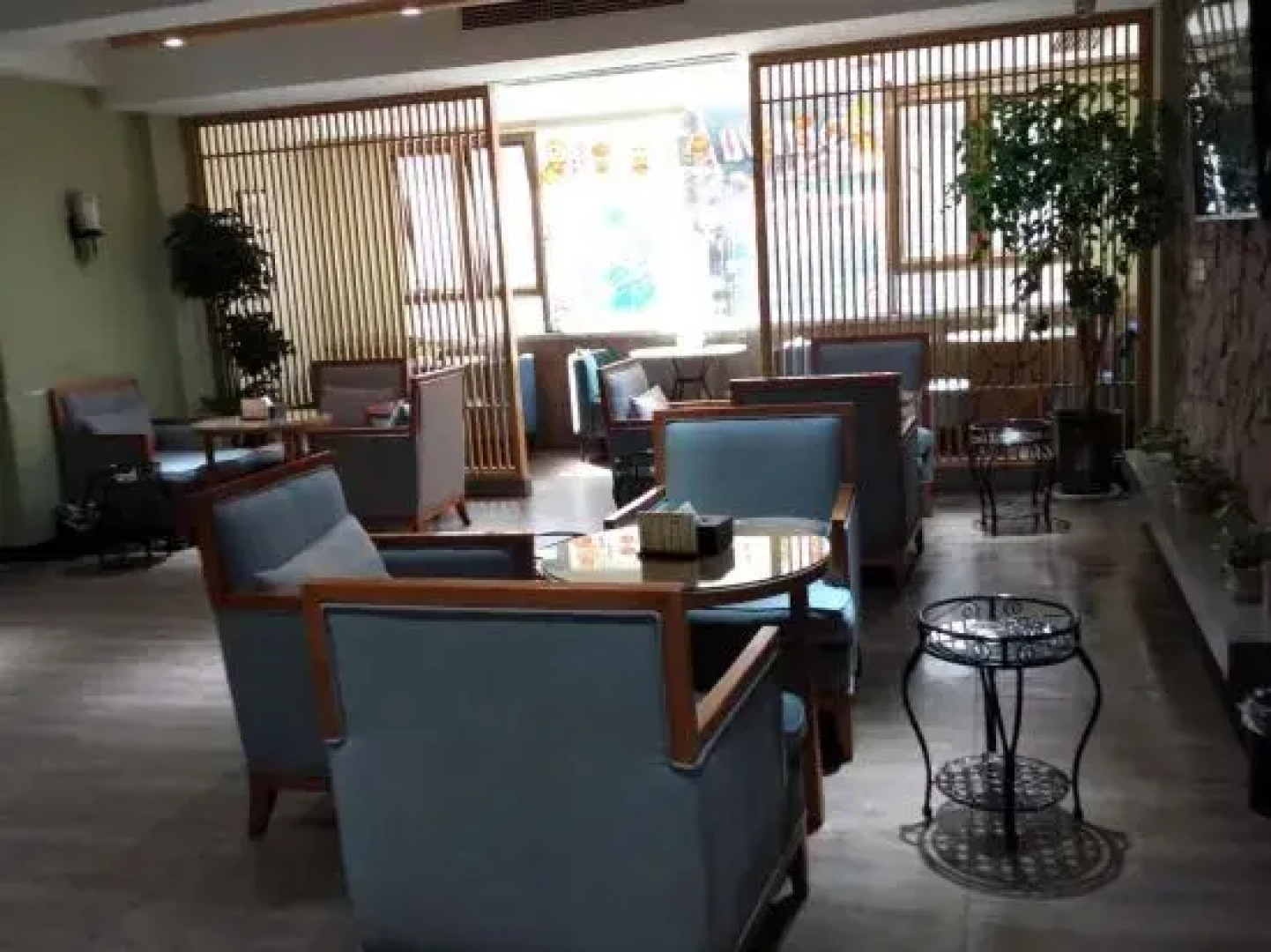 Tiange Theme Hotel (Jianzhong Branch)