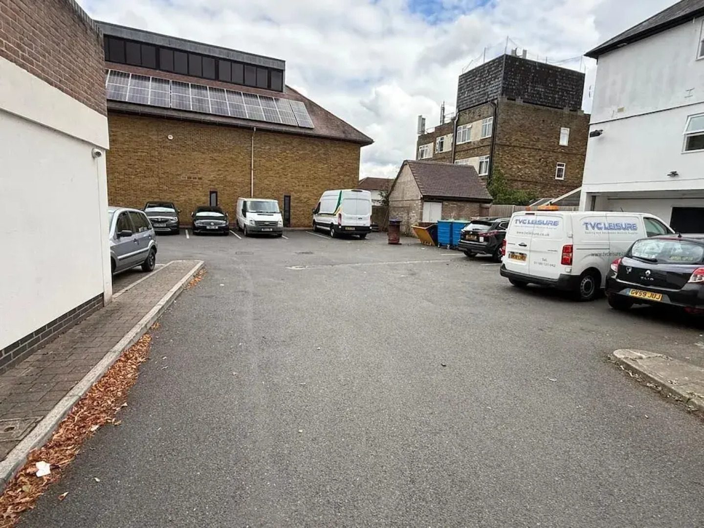 OYO The Watermans Arms Hersham