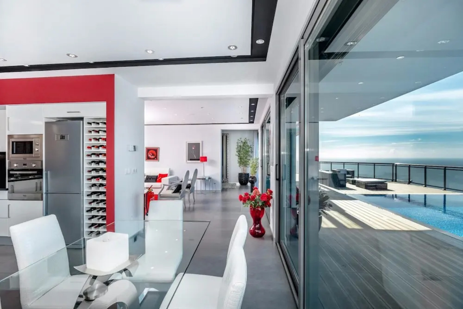 Villa São Lourenço by MHM