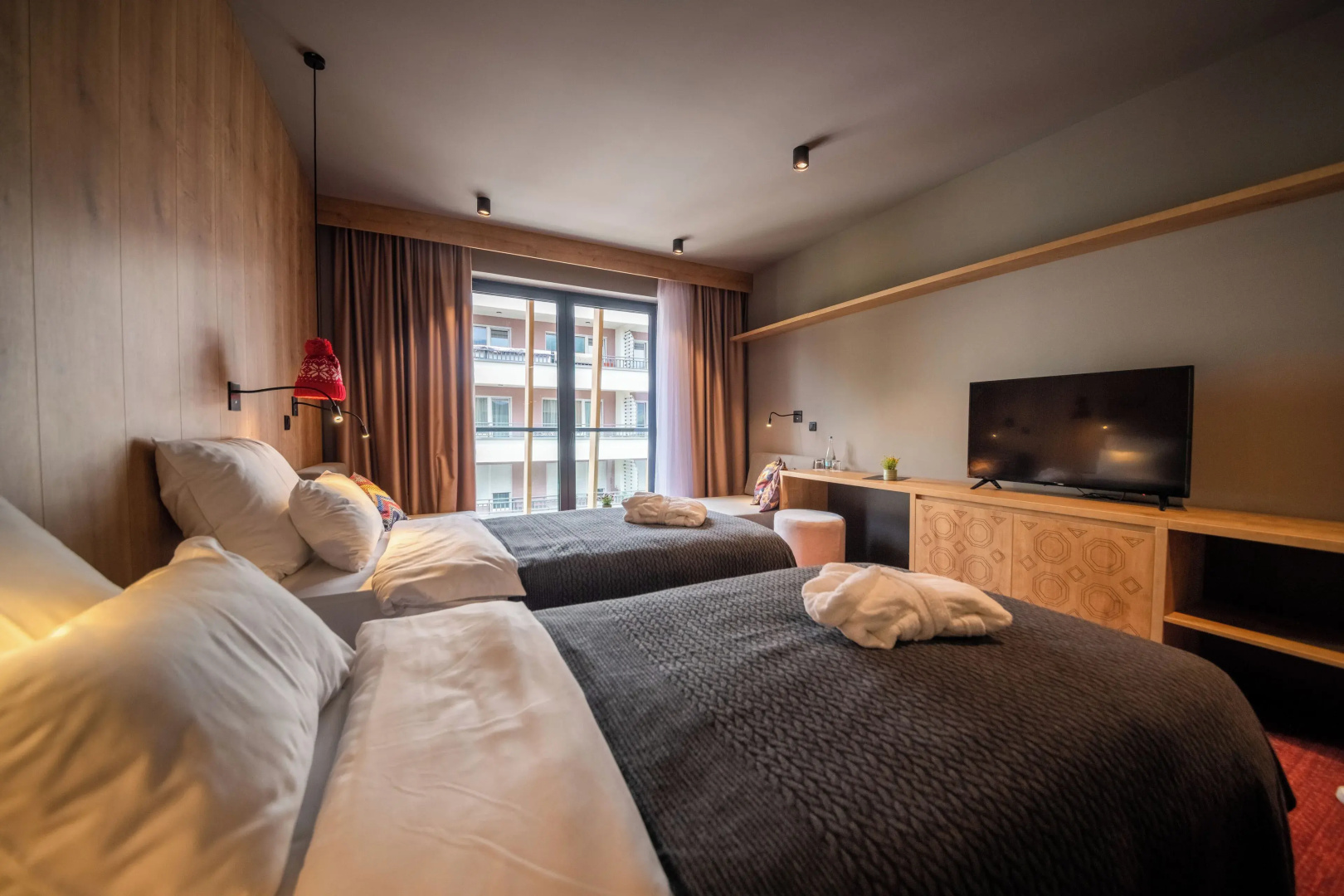 Hotel Nomad