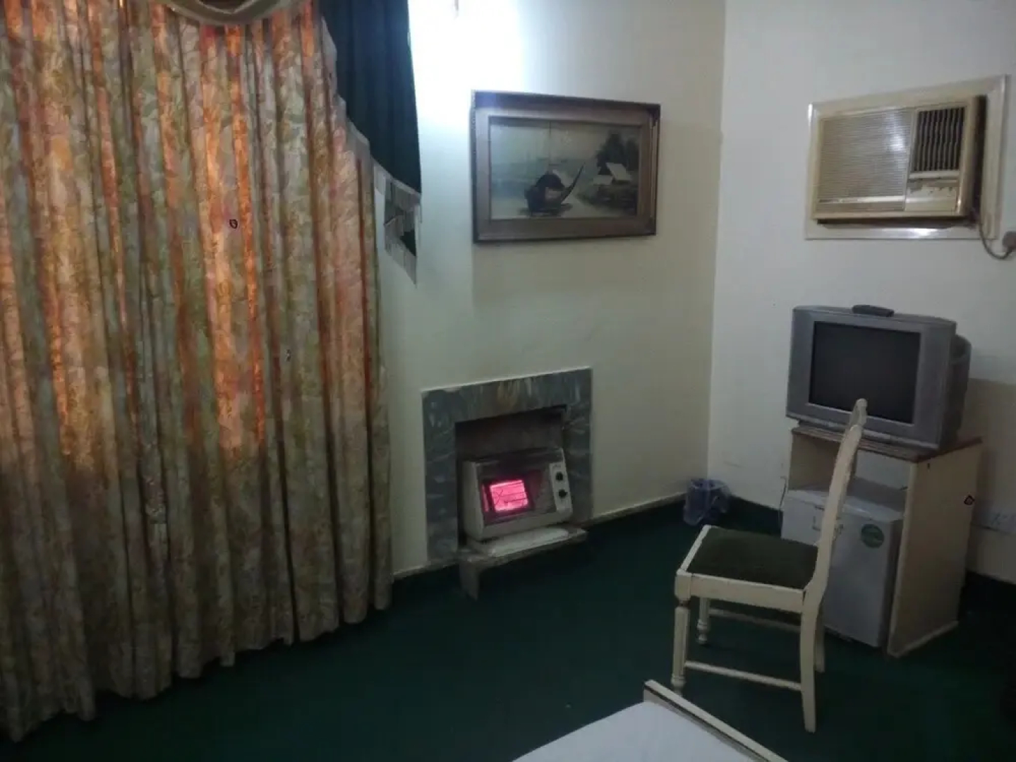 7 Cs Guest House