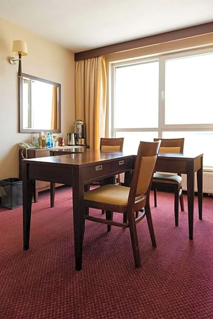 Hotel Lotos MOP Oleśnica Mała