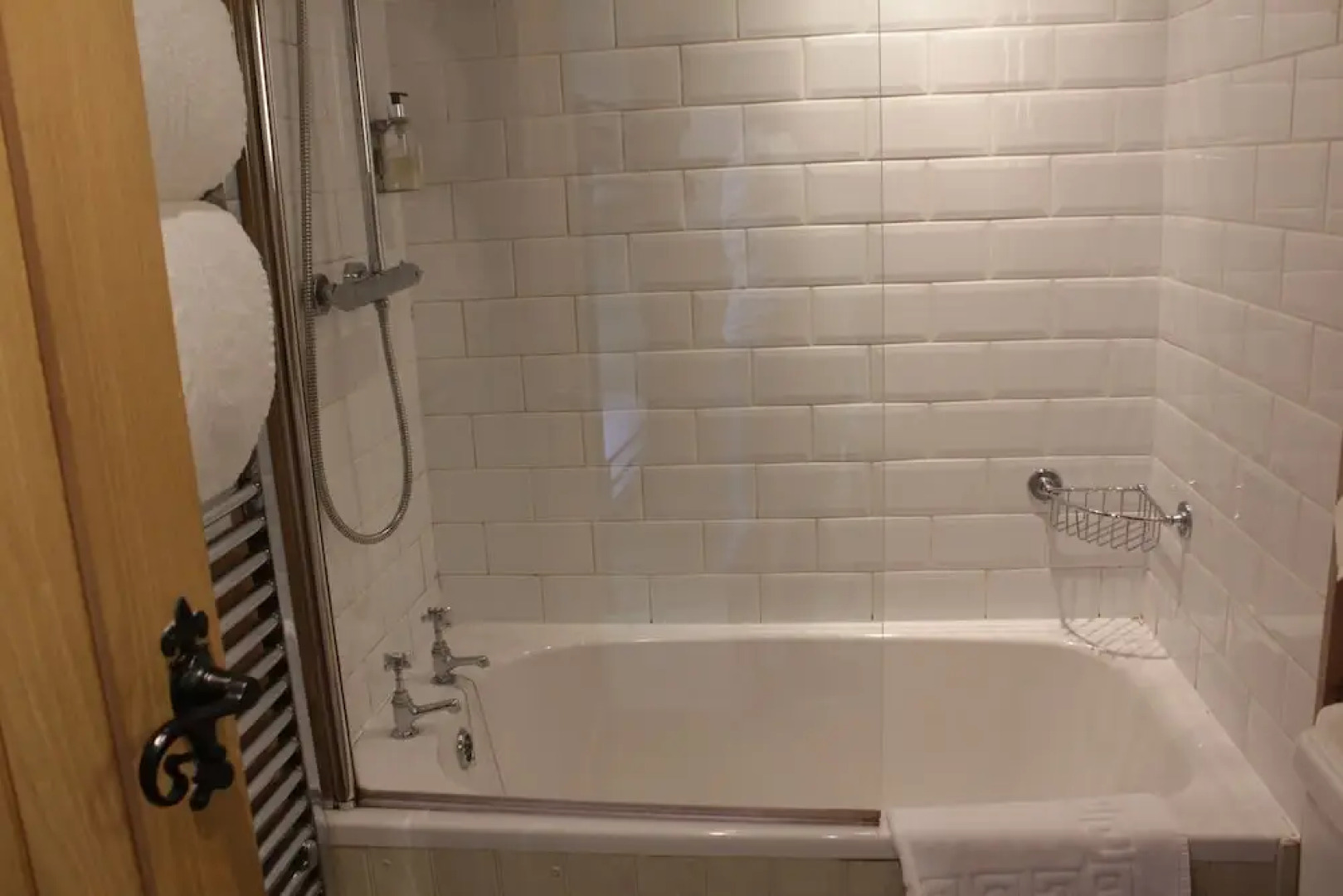 Lumely Fee Bunkhouse