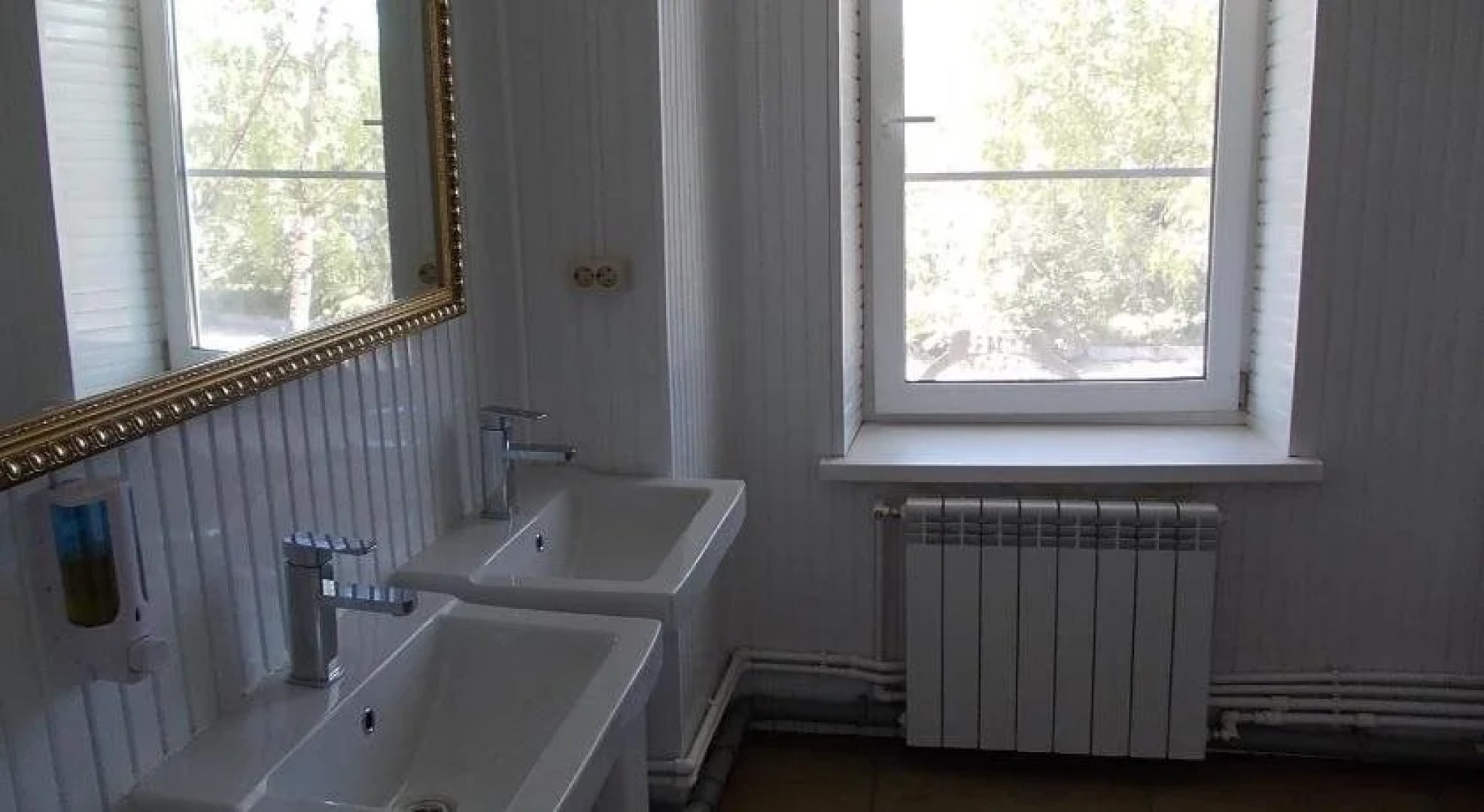 Medovyij Mini-Hotel