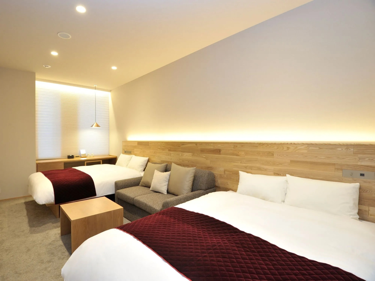 Hotel androoms Osaka Hommachi