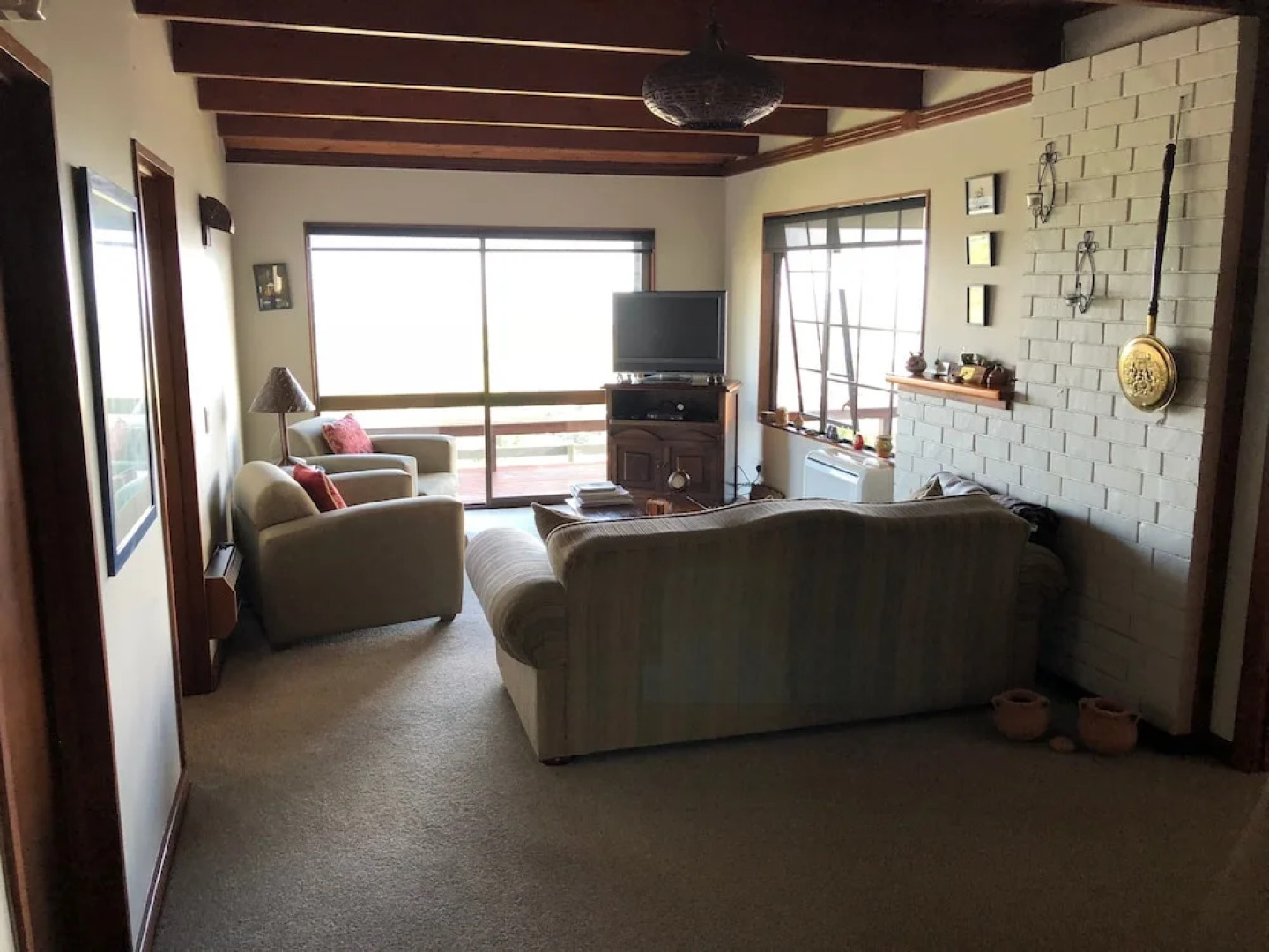 Chartre' Manor Bed & Breakfast