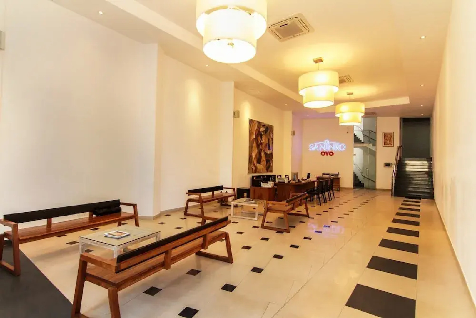 OYO 117 Saninro Residencies