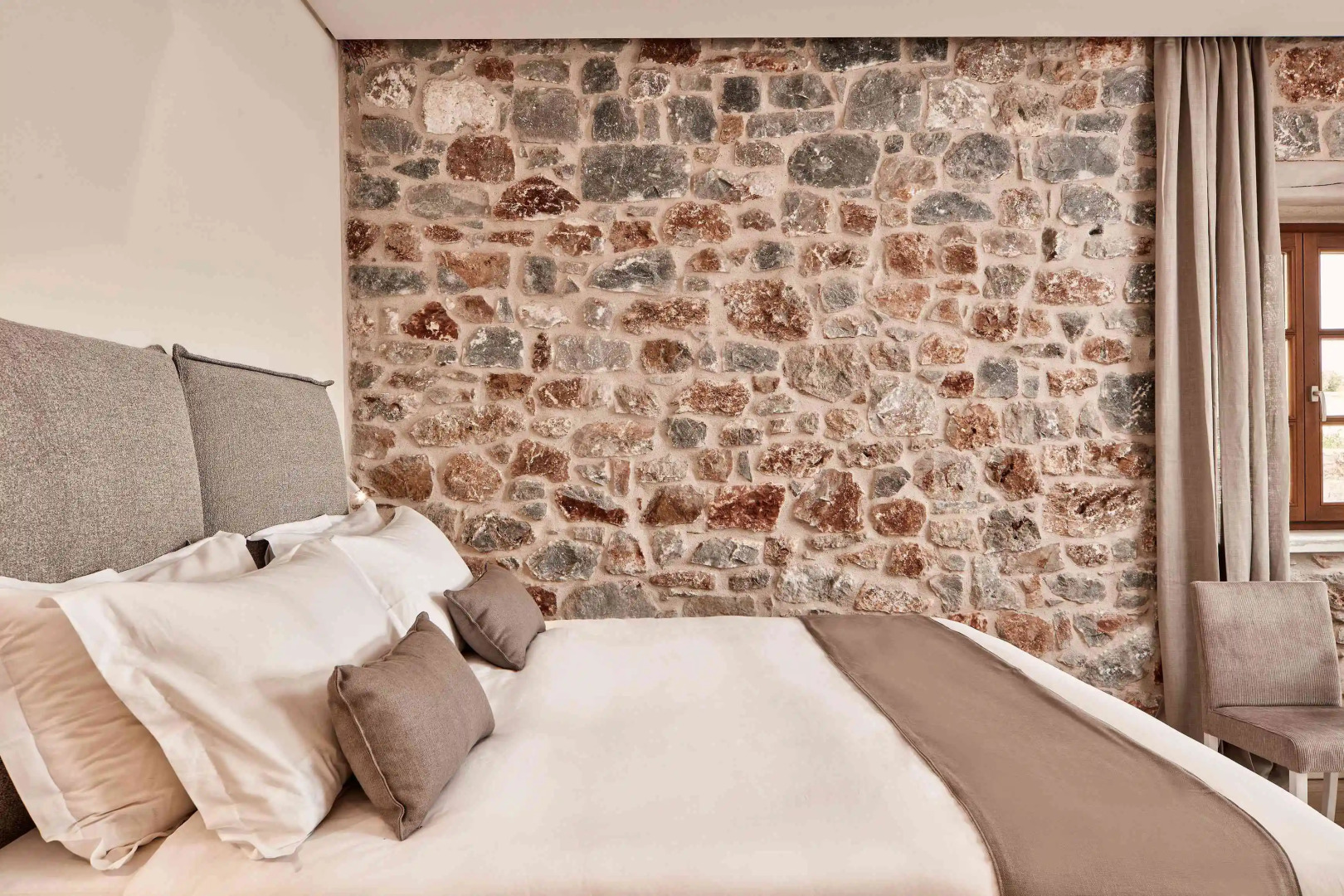 100 Rizes Luxury Sea Side Resort.