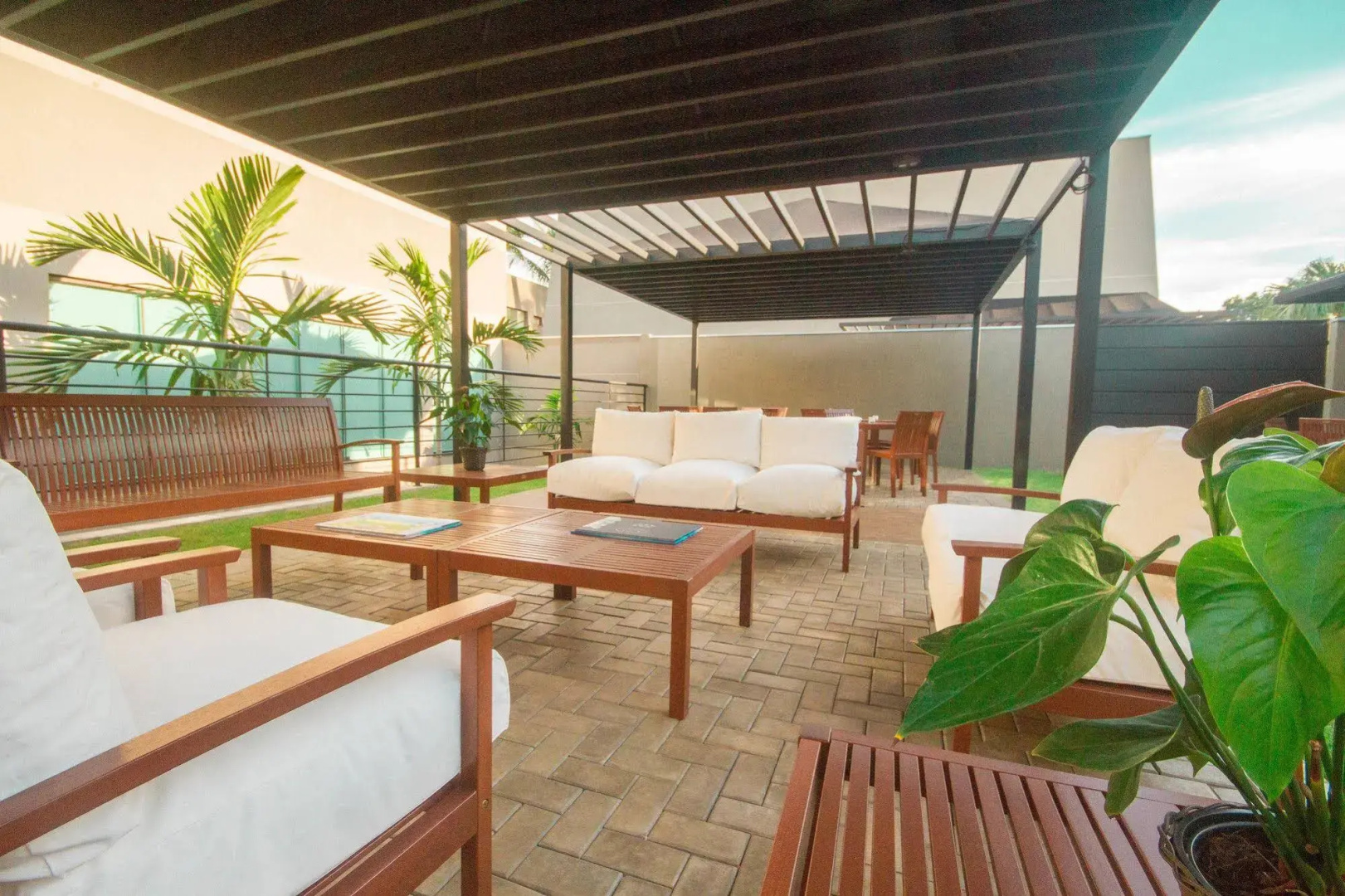 Gales Park Hotel