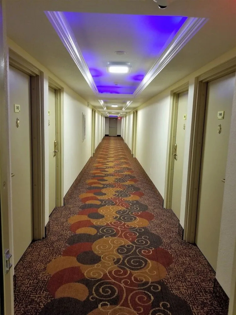 Super 8 by Wyndham Des Moines